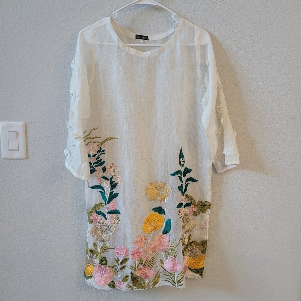 Agha Noor Size S Tunic Women White Floral Embroidered Organza 3D Flower Kurti